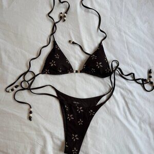 with jean juni bkini sets in brown